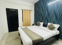 Hotel Viraj Residency Hotels near Patparganj