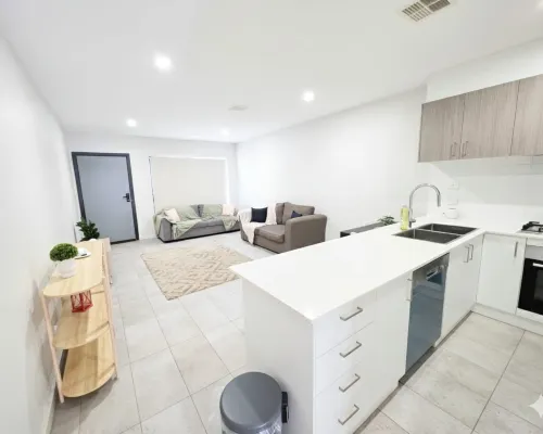 Stylish 2BR Retreat Near UC & Belconnen Mall Hotels in Bruce