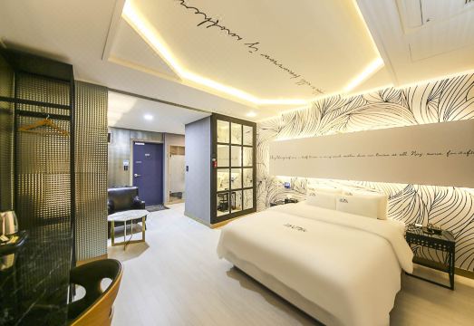 태안 세븐무인텔