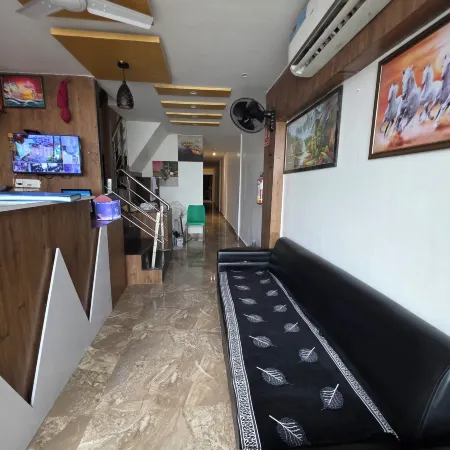 Hotel Wellingten Отели рядом с достопримечательностью «Мумбай - центр города»