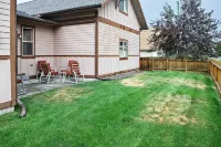 'Bozeman Getaway' w/ Mountain Views, Near Downtown - Kitchenette