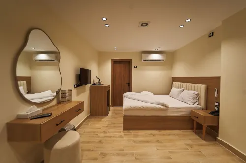 Merak pyramids hotel