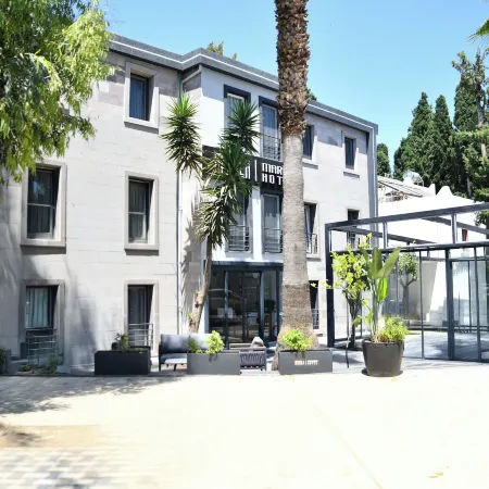 MyElla Marina Hotel