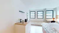 Room 1108 in a premium residence- Sport/Lavatory