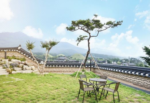 춘추관 한옥 전경