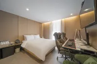 Busan Dongnae Amare