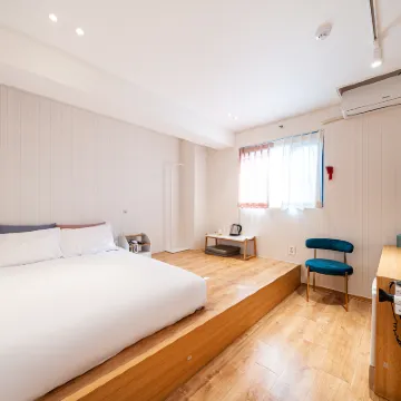Gwangju Dongmyeongdong River Hotel Hotels near Chosun University Museum