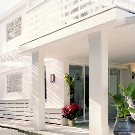 Casa Morada