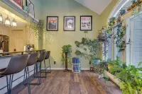 3 Mi to Mount Snow: Spacious West Dover Home