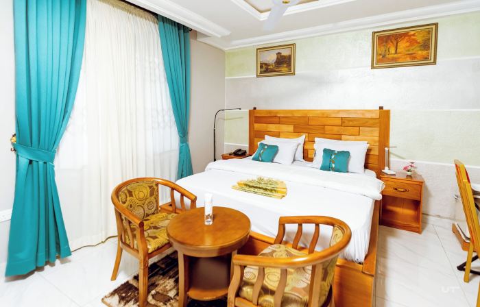 Excelsa Lodge