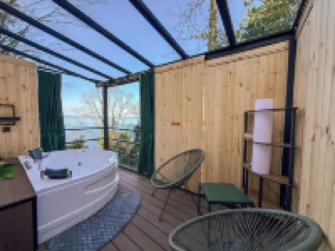 Glamping Martini Kvariati