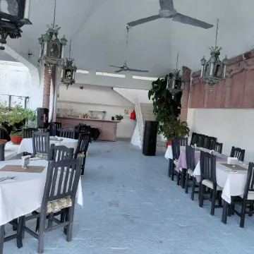 Marina Palace Tequesquitengo