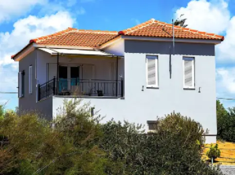 Romanos Beach Villas