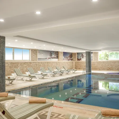 L'Oceanica Beach Resort