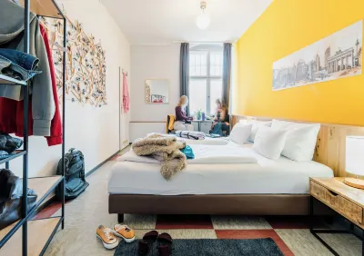 Three Little Pigs Hostel - Your Berlin Castle Ξενοδοχεία στην πόλη Kreuzberg