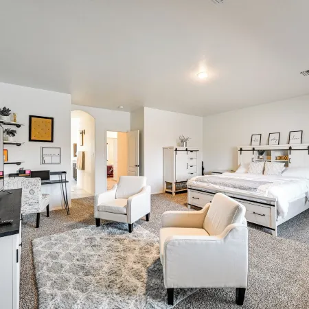 Year-Round Yuma Escape Near Dtwn Pets Welcome!