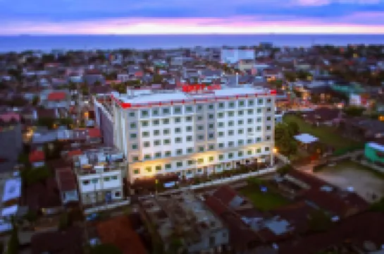 โรงแรมร็อกกี้พลาซ่า ปาดัง โรงแรมใน