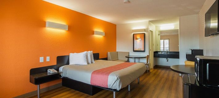 Motel 6 Savannah, GA - Midtown Hotels in Savannah