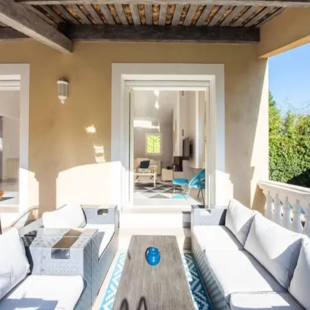 Villa in Cannes with Heated Pool & Jacuzzi
