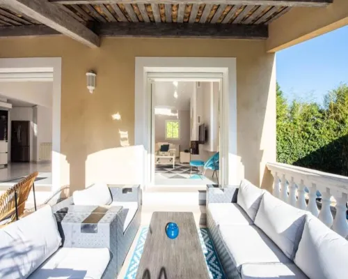 Villa in Cannes with Heated Pool & Jacuzzi Hotels in Vallauris