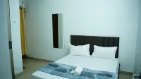 Stay Ease Rental Rooms - 2-Star