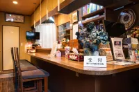 Petit Hotel 017 Reina - موقف سيارات
