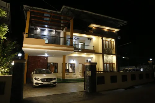 Belljem Homes -Your Own Private Resort -7 BHK - homestay