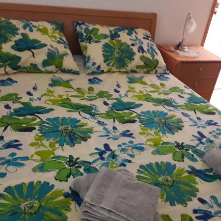 Apartment Juri Hotels in Postire