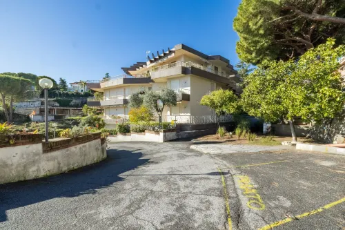 Sun & Sea Homes by Wonderful Italy - Condos