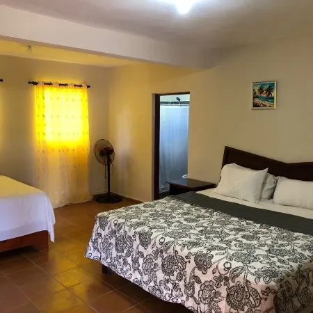 Hotel Restaurante La Cueva