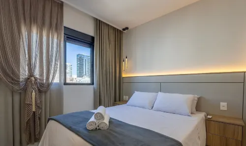 Apt w/ Gourmet Balcony 700m From the Beach Bon1101