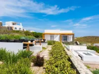 Elements Sifnos Boutique Hotels in Milos