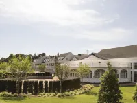 Canoe Place Inn & Cottages Hotele w: Hampton Bays