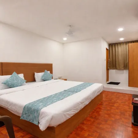 Hotel R Pacific