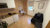 Studio for two guests with patio/terrace, air conditioning and wifi