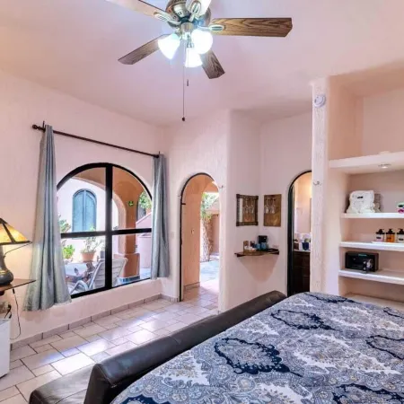 Casa Kootenay Waterfront Bnb