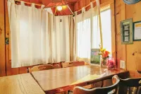 Original Rmnp Riverfront Cabin on the Thompson River