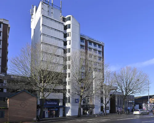 Travelodge Kingston Upon Thames Central Hotels near Hampton Wick
