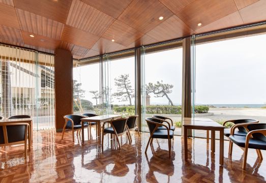 Kaike Seaside Hotel Umi No Shiki