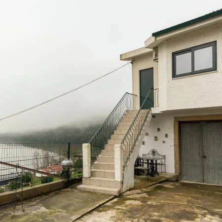 Casa Curva do Rio