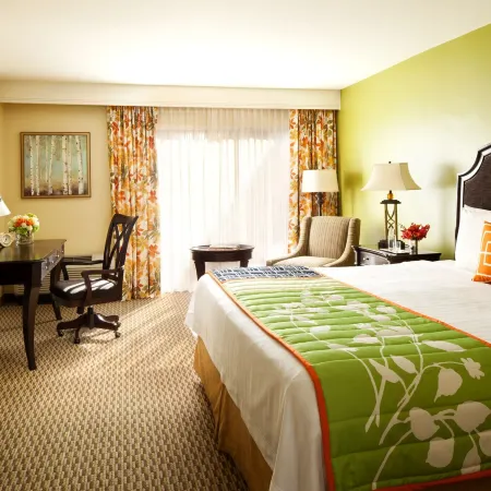 The Querque Hotel