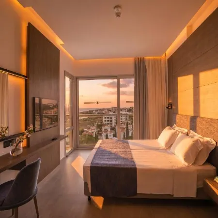 Cavo Maris Beach Hotel
