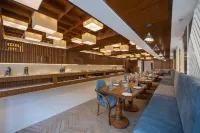 Snow Valley Heights - An Elegant Air Conditioned Escape by Snow Valley Resorts - 朝食