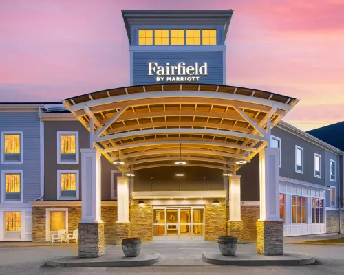 Fairfield Inn & Suites Cape Cod Hyannis Hotels in Barnstable Town