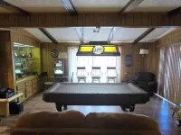 Groovy Place Man! Walk Back in Time to the 70s! Hotels in La Paz County