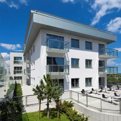 ซี พรีเมียม อพาร์ตโฮเทล โรงแรมใกล้สวนน้ำ Sopot Aquapark