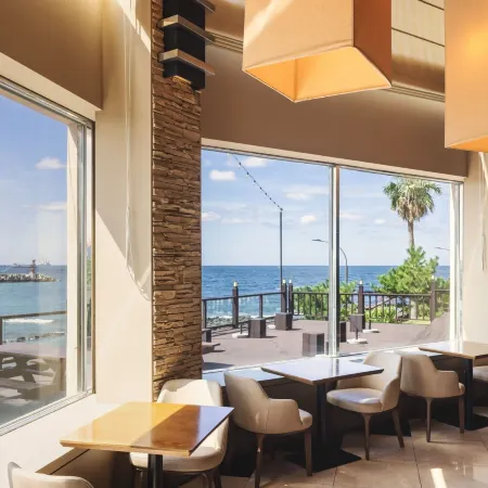 Kensington Resort Jeju Hanlim Отели рядом с достопримечательностью «Парк Халлим»