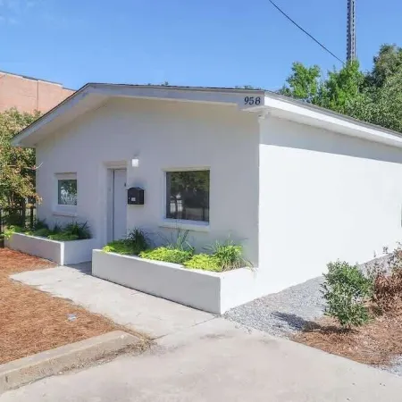 Charming 2 Bedroom, 1 Bath Duplex Just Blocks from the Beautiful Beachfront