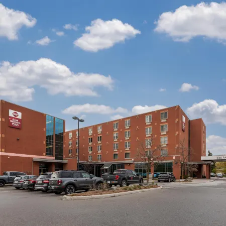 Best Western Plus the Arden Park Hotel