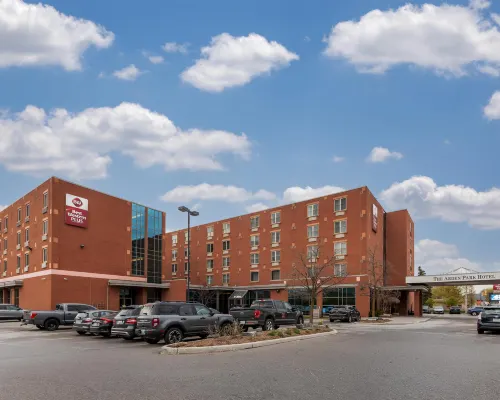 Best Western Plus the Arden Park Hotel Hotels in Perth County